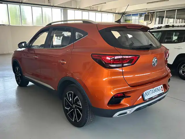 MG MG ZS view 6