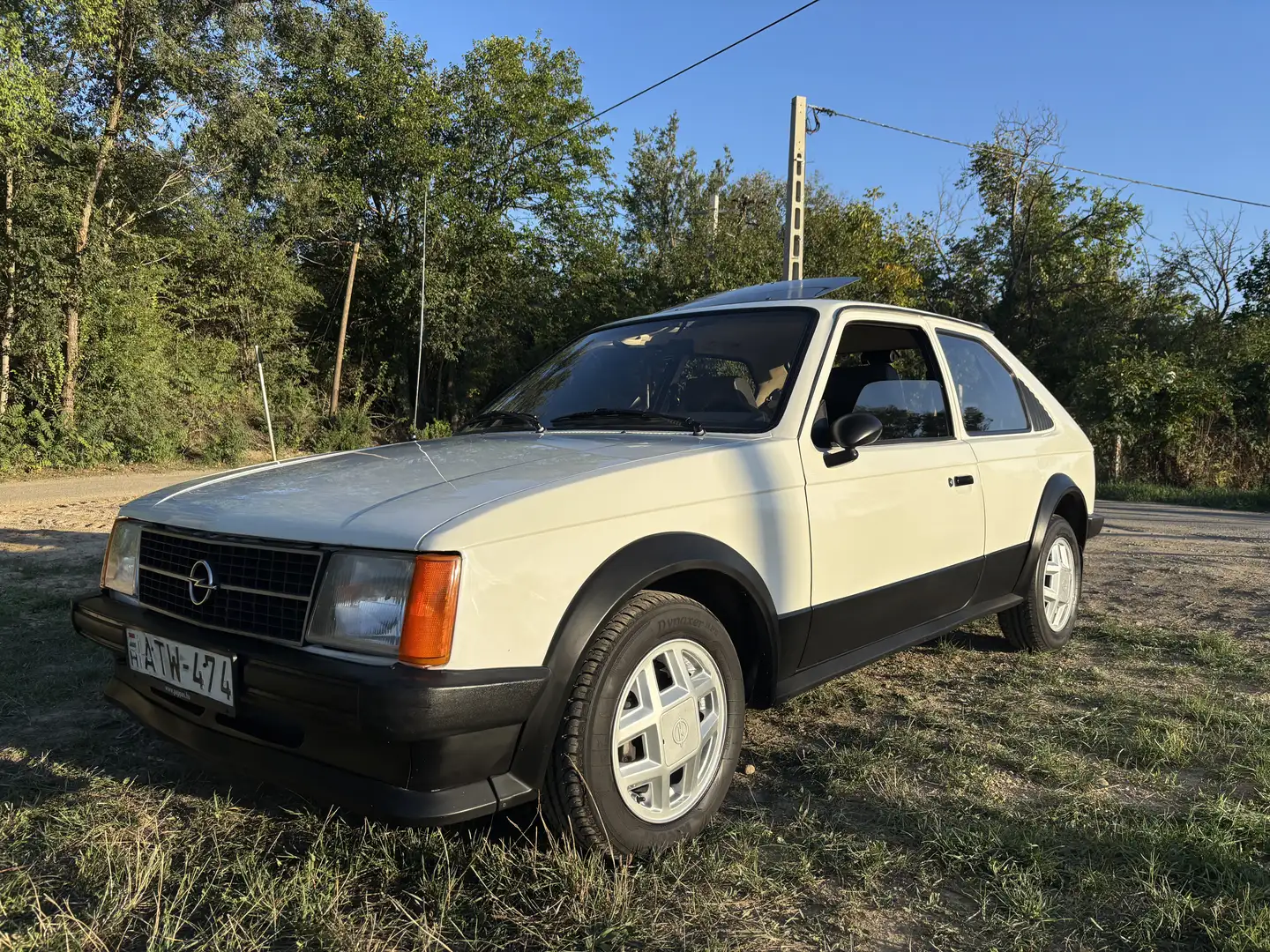 Opel Kadett 1.6 SR Weiß - 1
