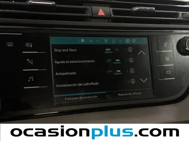 Citroen C4 view 10