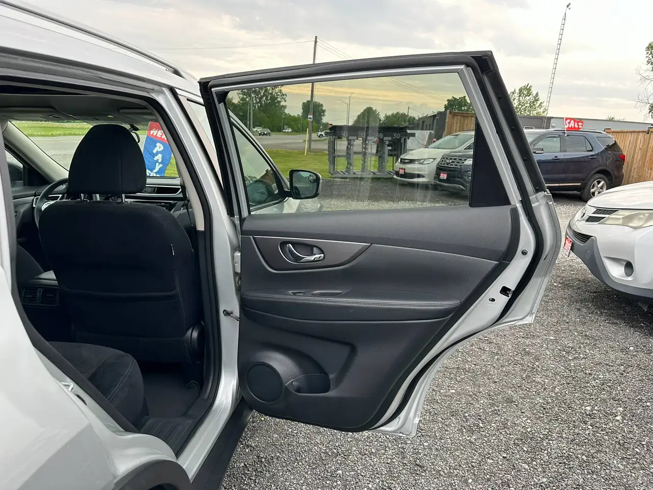 Nissan Rogue photo Nissan Rogue
