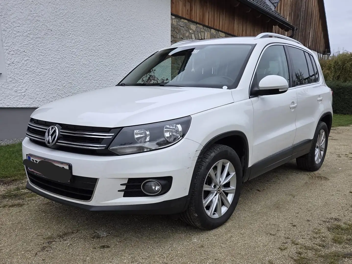 Volkswagen Tiguan Tiguan 2,0 TDI 4Sports BMT DPF 4Sports Weiß - 1