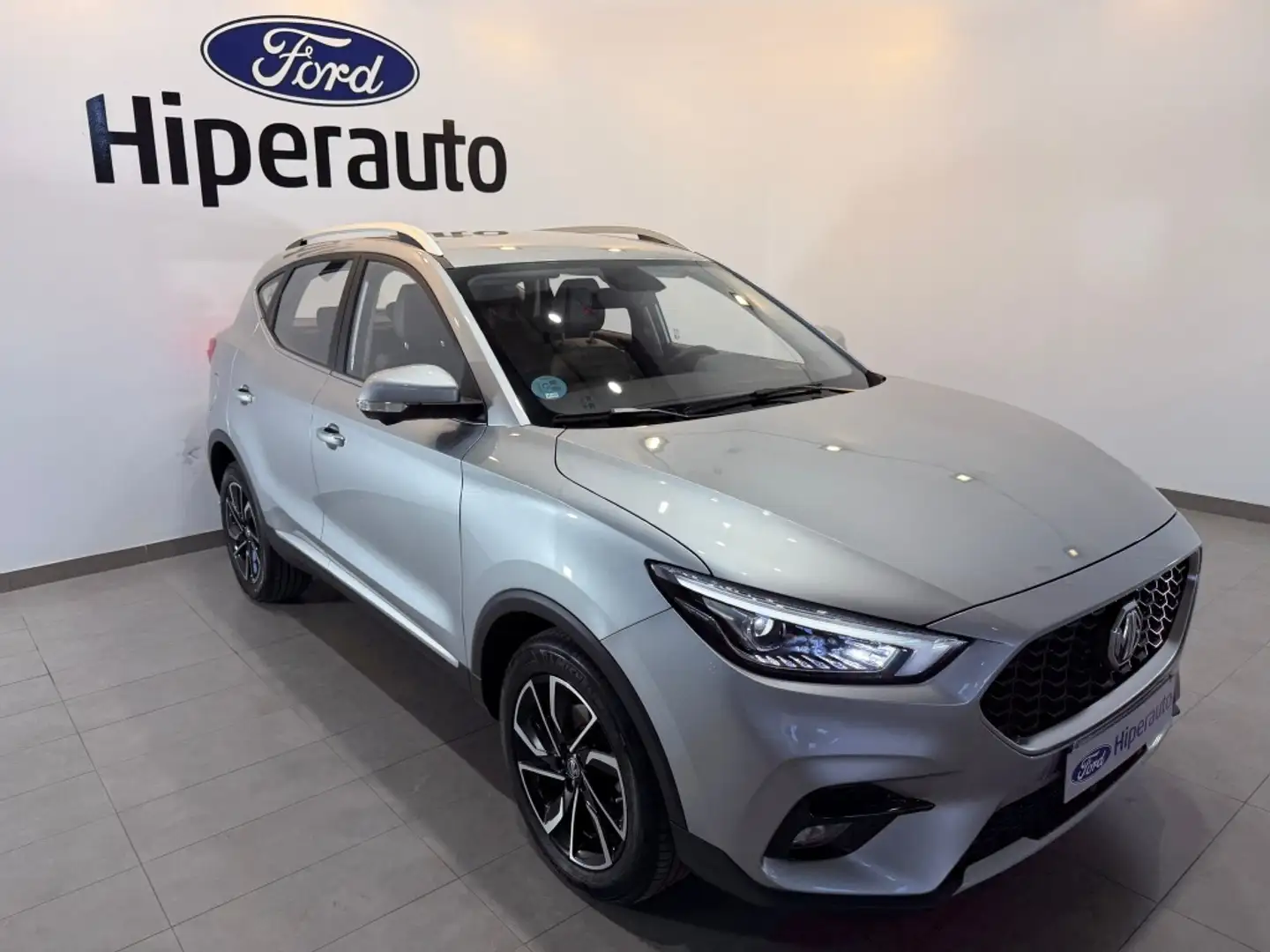 MG ZS 1.0 T-GDI Luxury Aut. 82kW Plateado - 2