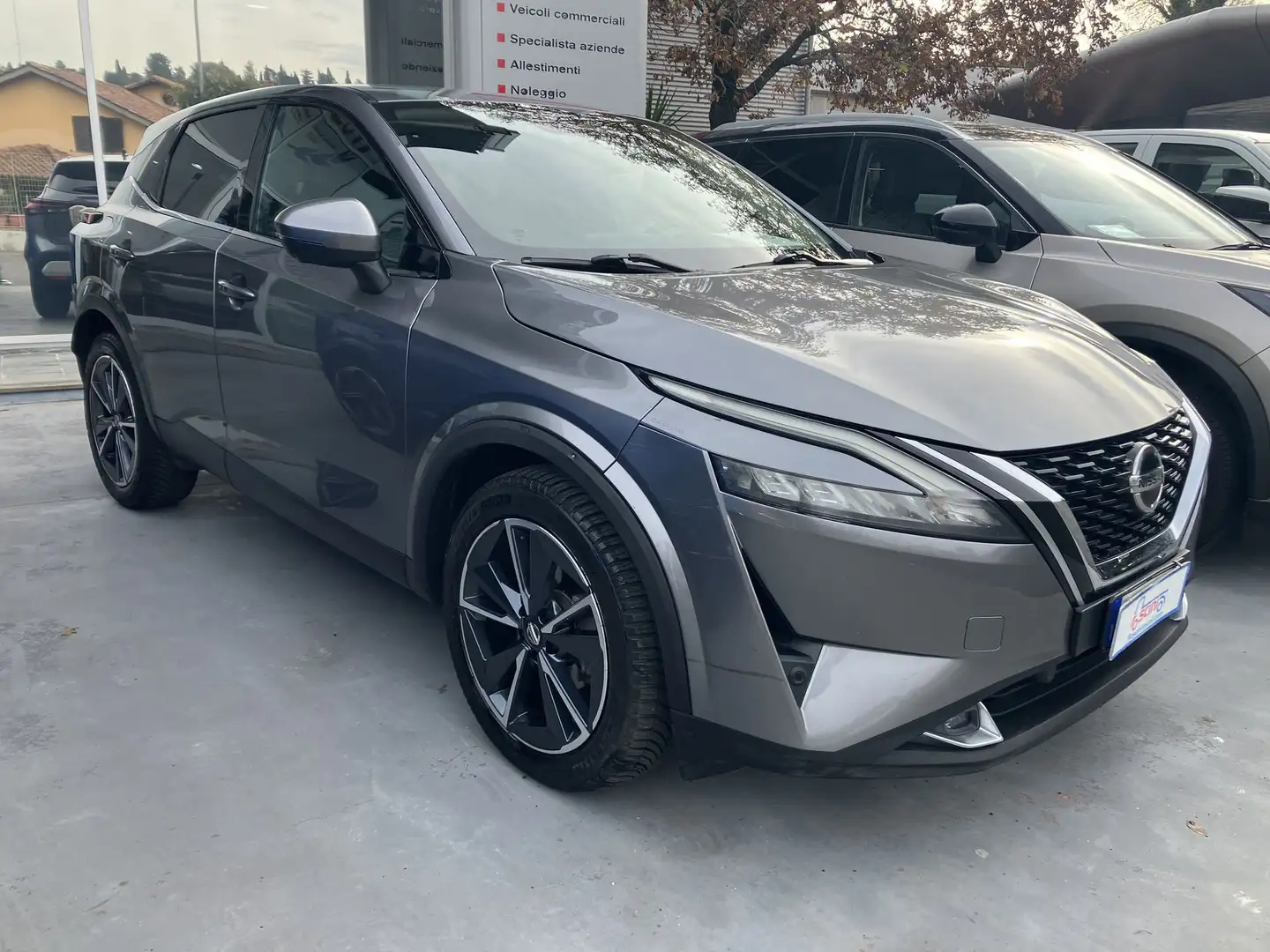 Nissan Qashqai Qashqai MHEV 158 CV Xtronic N-Connecta Grau - 1