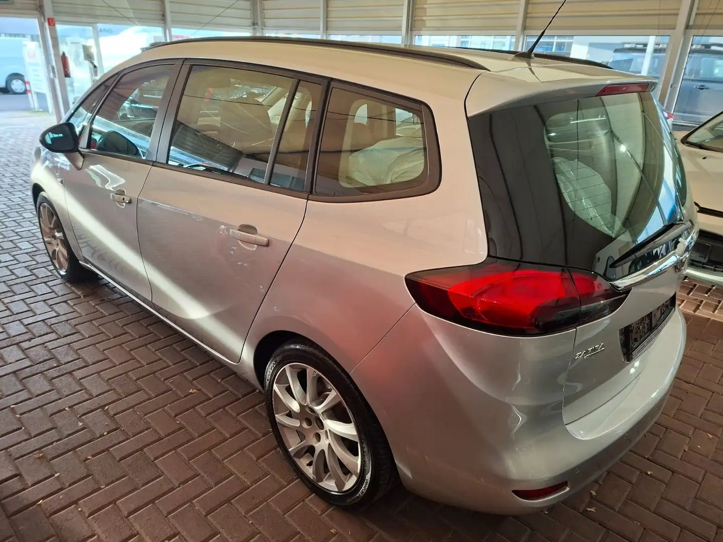 Opel Zafira C Tourer Edition Navigation PDC Lenkradh. Argent - 2