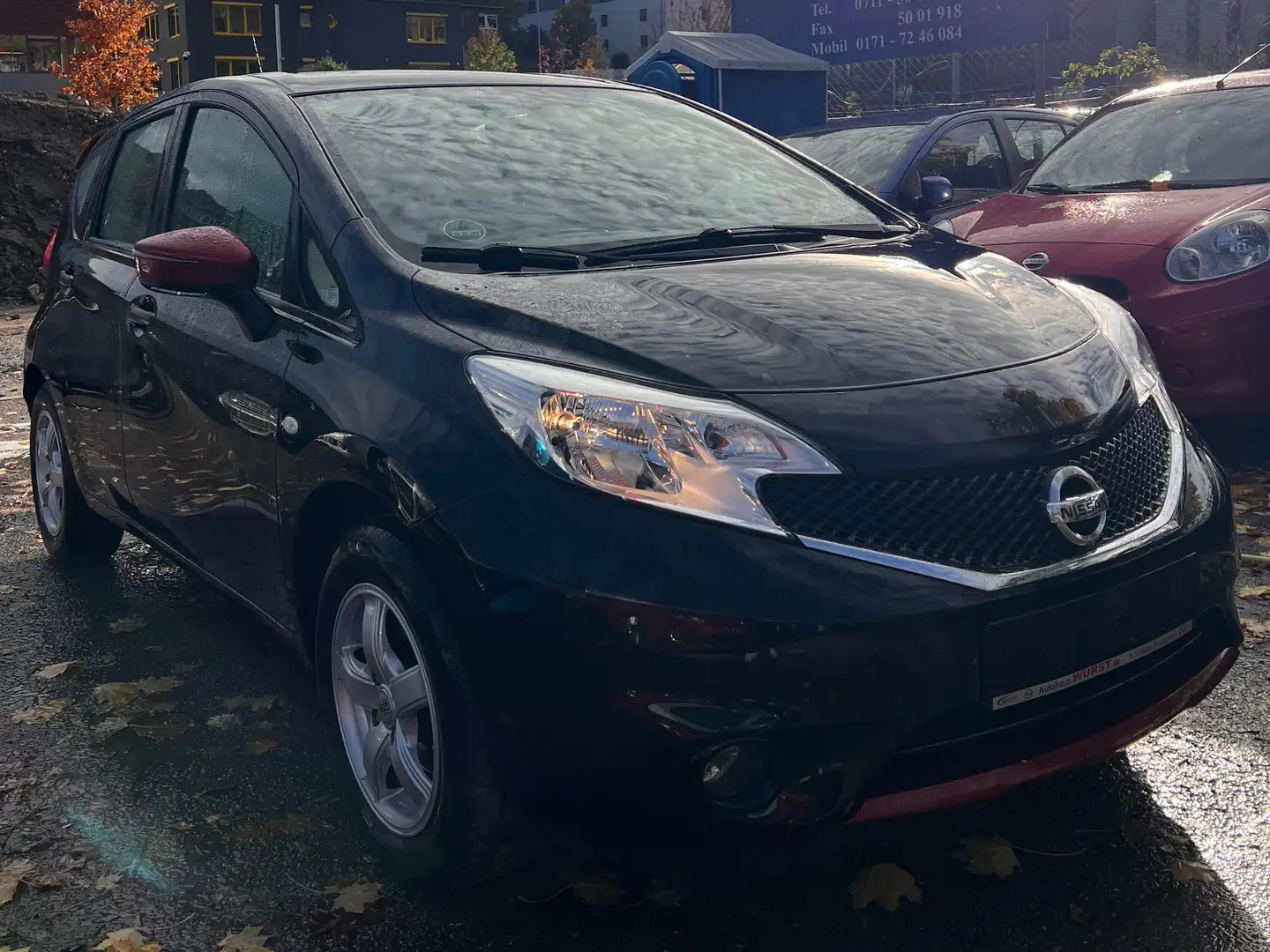 Nissan Note Tekna Schwarz - 2