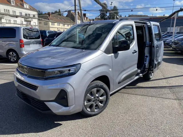 Opel Combo LIFE IV TAILLE M 1.5 BLUEHDI 130 S\u0026S EAT8 N1 SANS MALUS / MAIN LIBRE / PACK STYLE