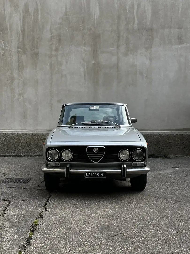 Alfa Romeo 2000 berlina - 2