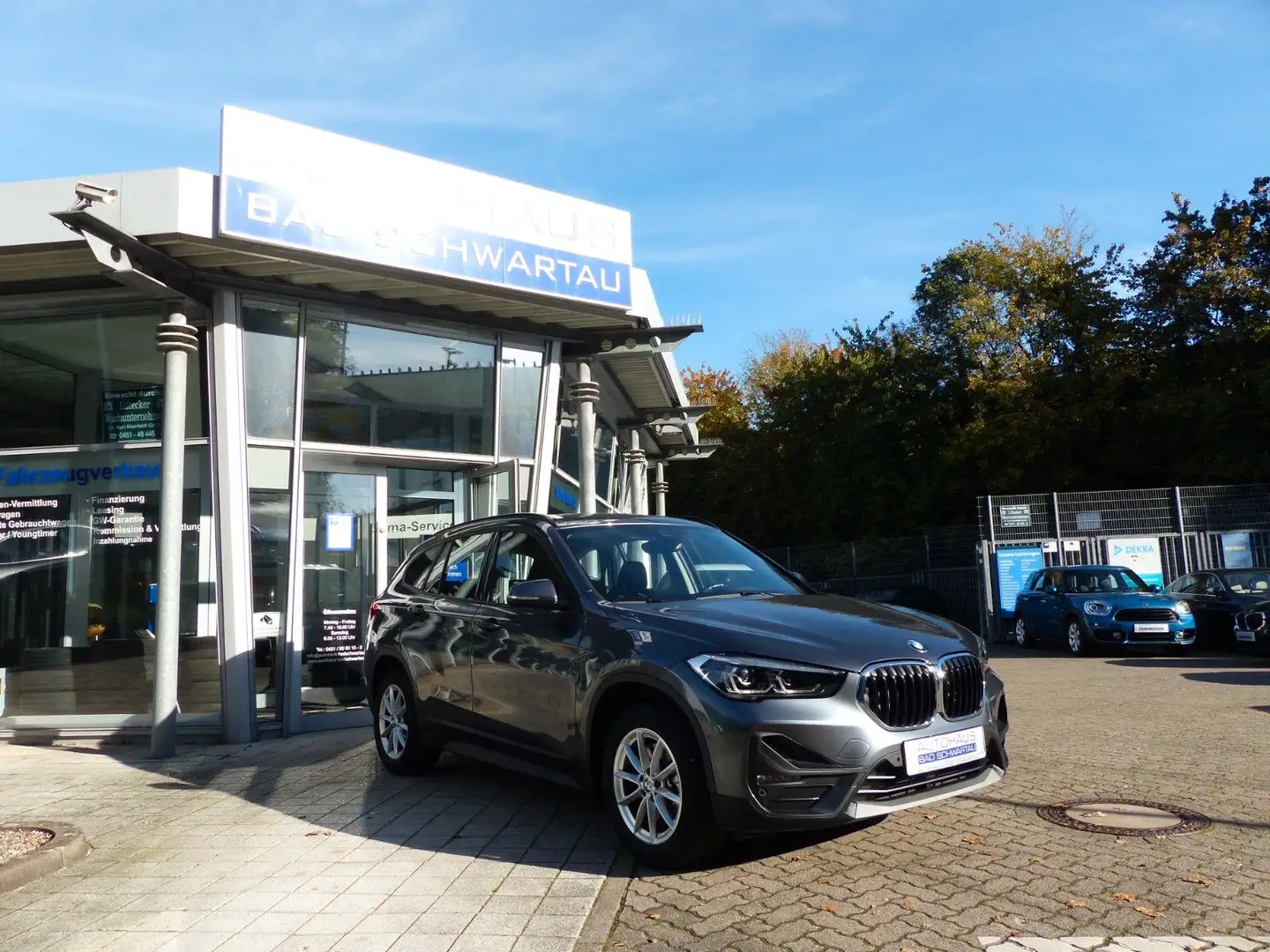 BMW X1 sDrive20i Aut., AHK, Navigation, LED, 1. Hand Grigio - 1