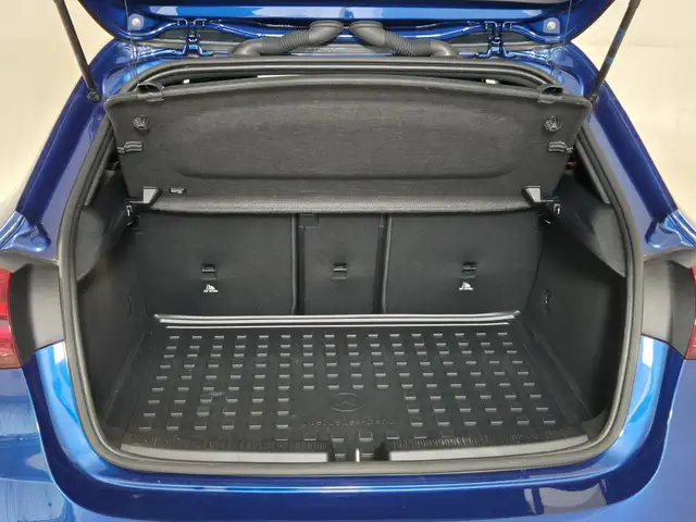 Mercedes-Benz A Class view 13