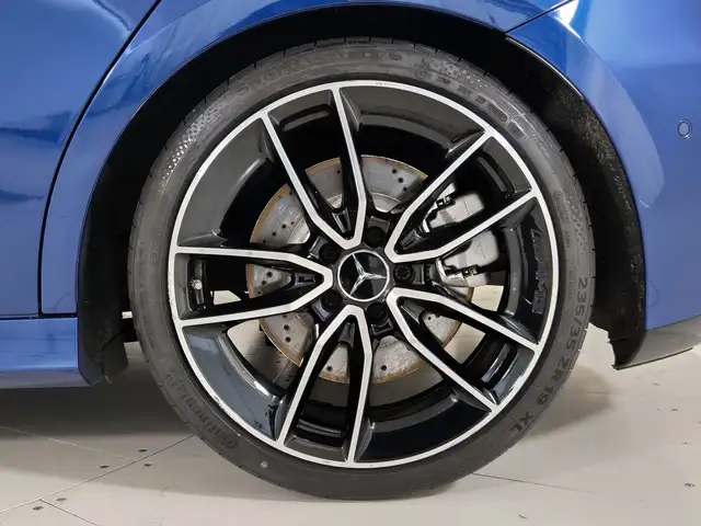 Mercedes-Benz A Class view 14