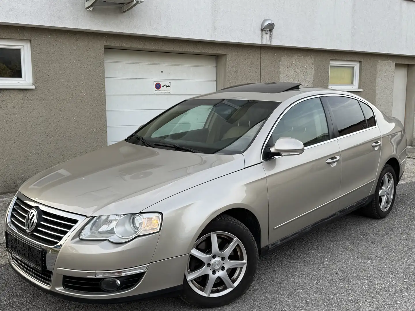 Volkswagen Passat Highline 2,0 TDI DPF DSG - 2