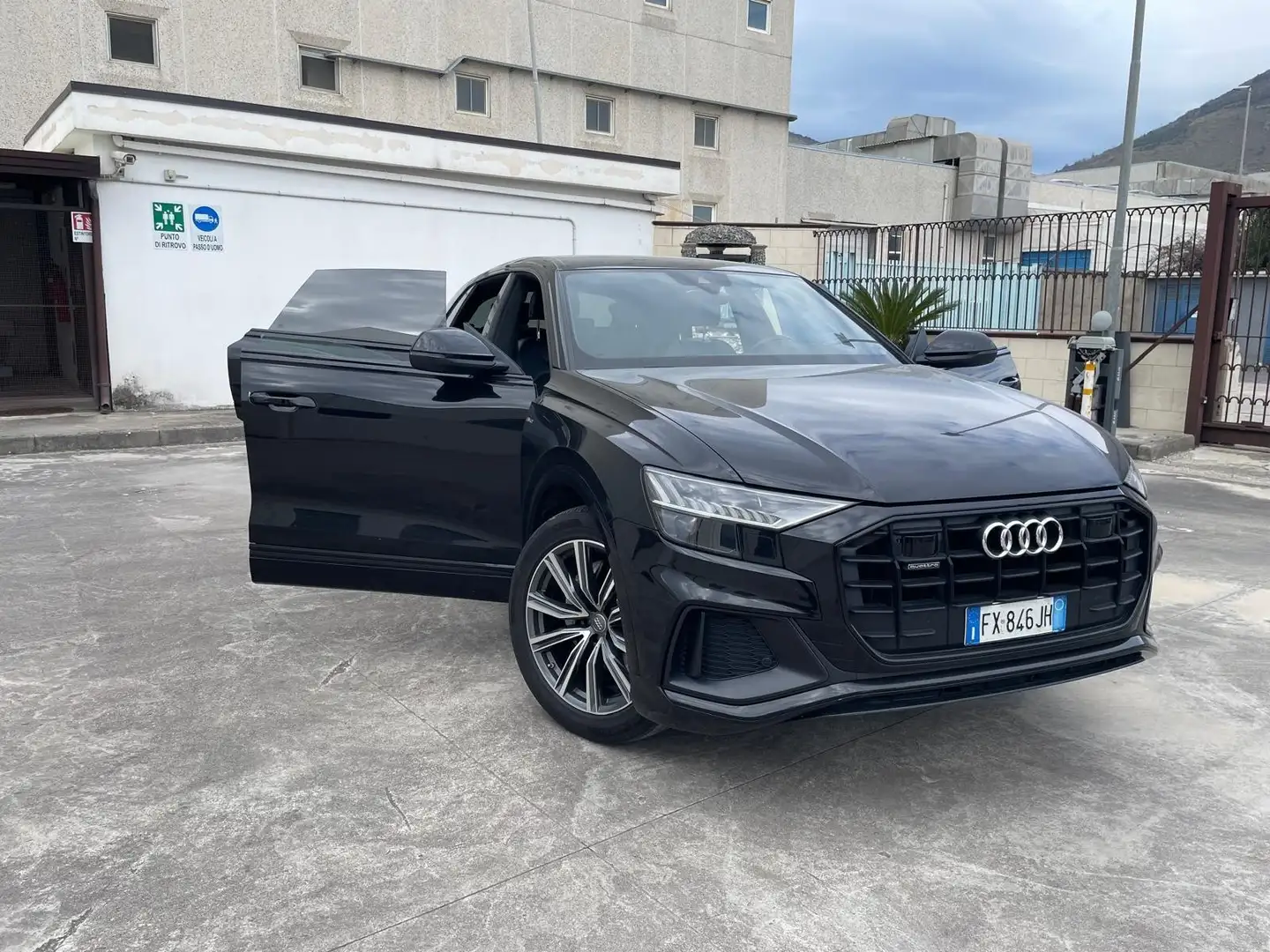 Audi Q8 50 3.0 tdi mhev Sport quattro tiptronic - 1