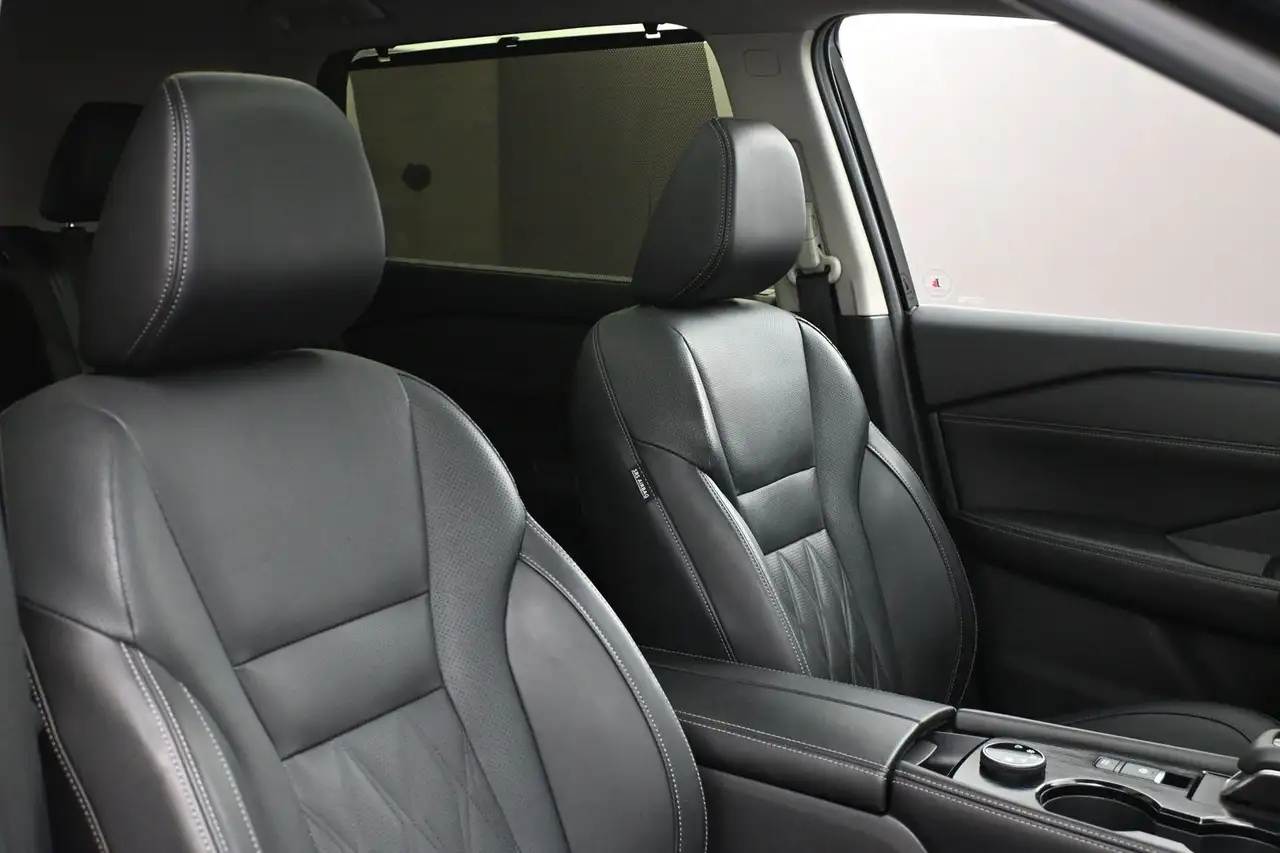Nissan Rogue photo Nissan Rogue