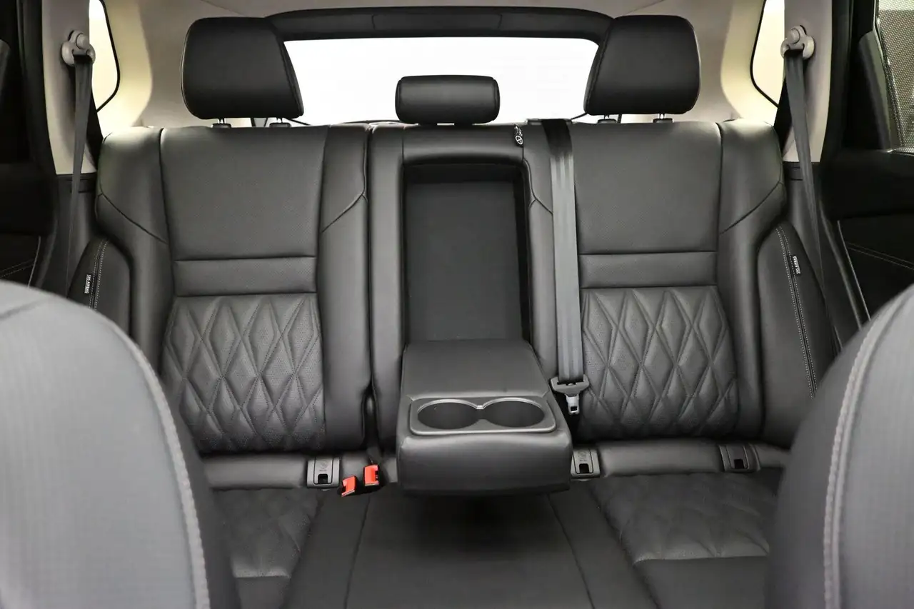 Nissan Rogue photo Nissan Rogue