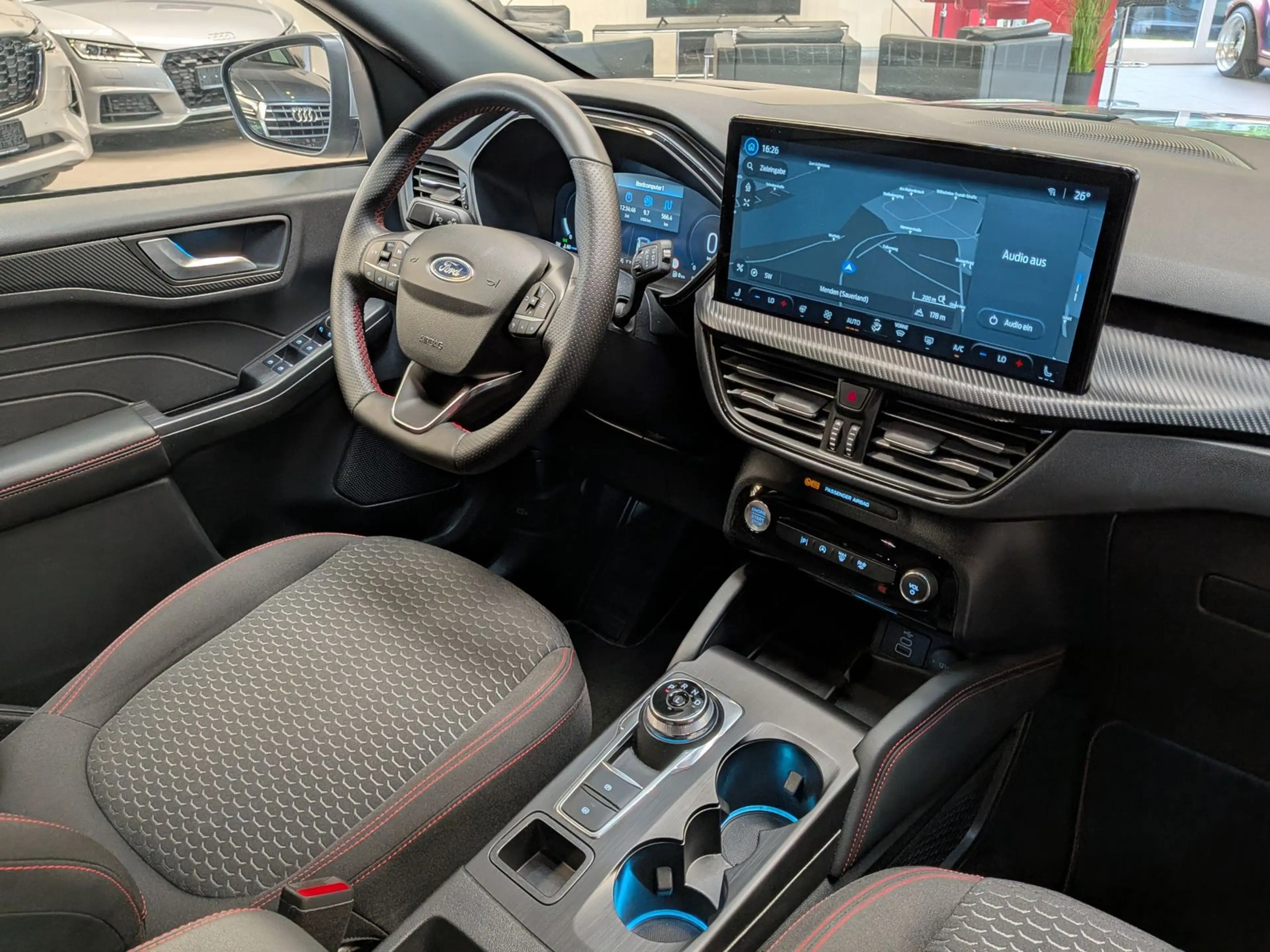 Ford Kuga 1.5EB ST-Line MATRIX*TEMP*KAM*HUD*LHZ*AHK-V — photo 11