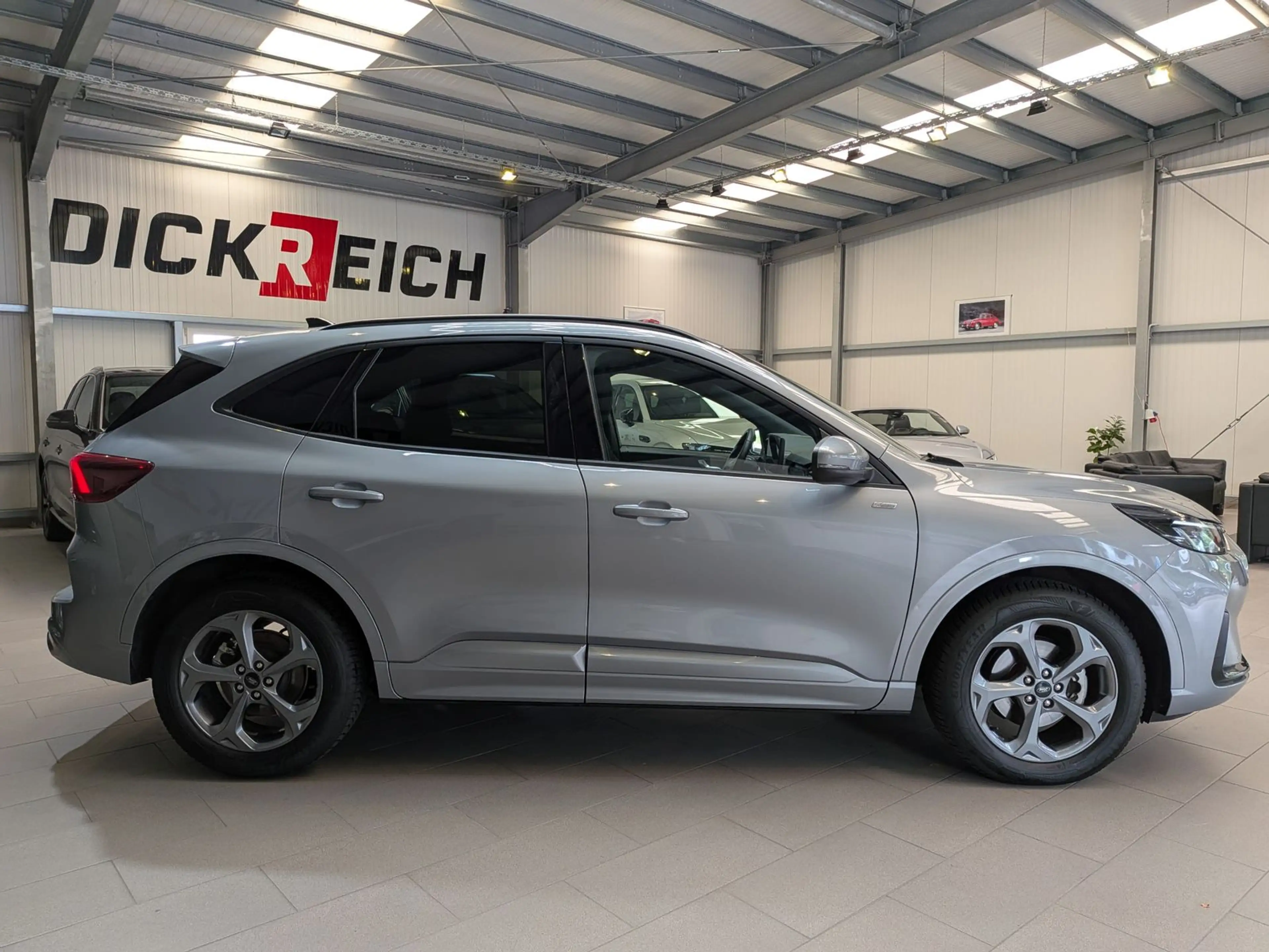 Ford Kuga 1.5EB ST-Line MATRIX*TEMP*KAM*HUD*LHZ*AHK-V — photo 2