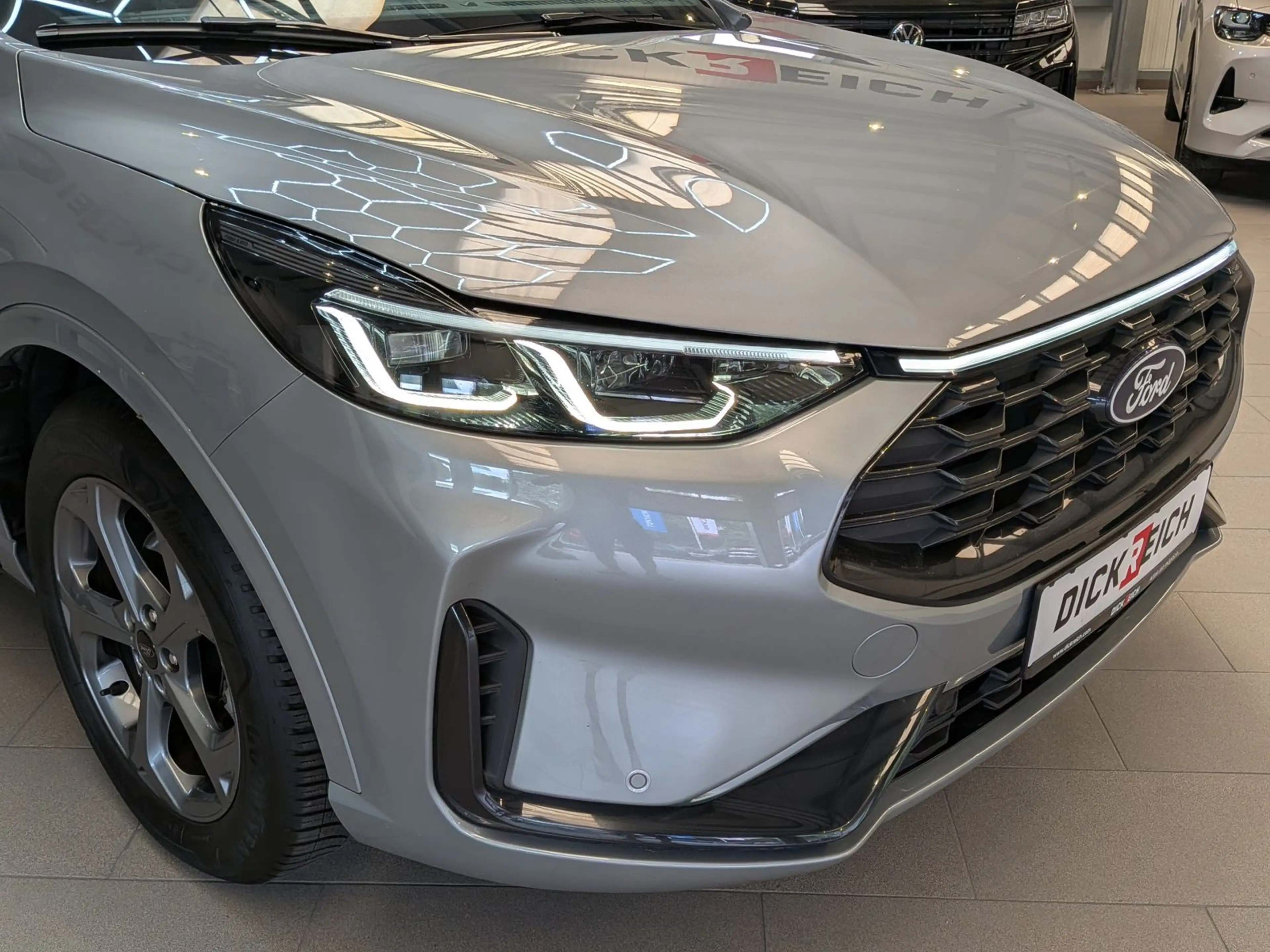 Ford Kuga 1.5EB ST-Line MATRIX*TEMP*KAM*HUD*LHZ*AHK-V — photo 9