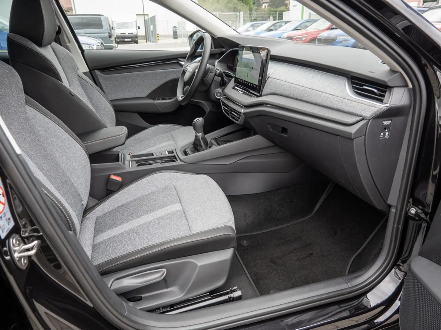 Skoda Octavia Combi Tour 1,5TSI 110KW 150PS, 6-Gang-Sc Noir - 2