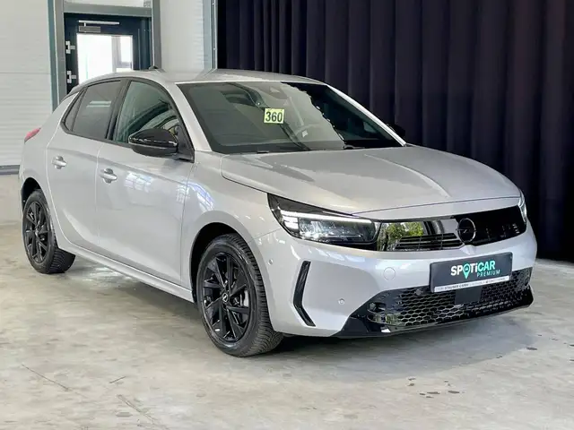 Opel Corsa view 2