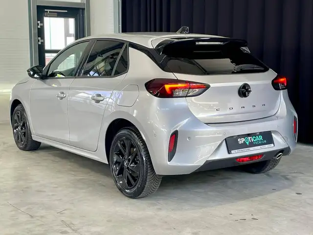 Opel Corsa view 3