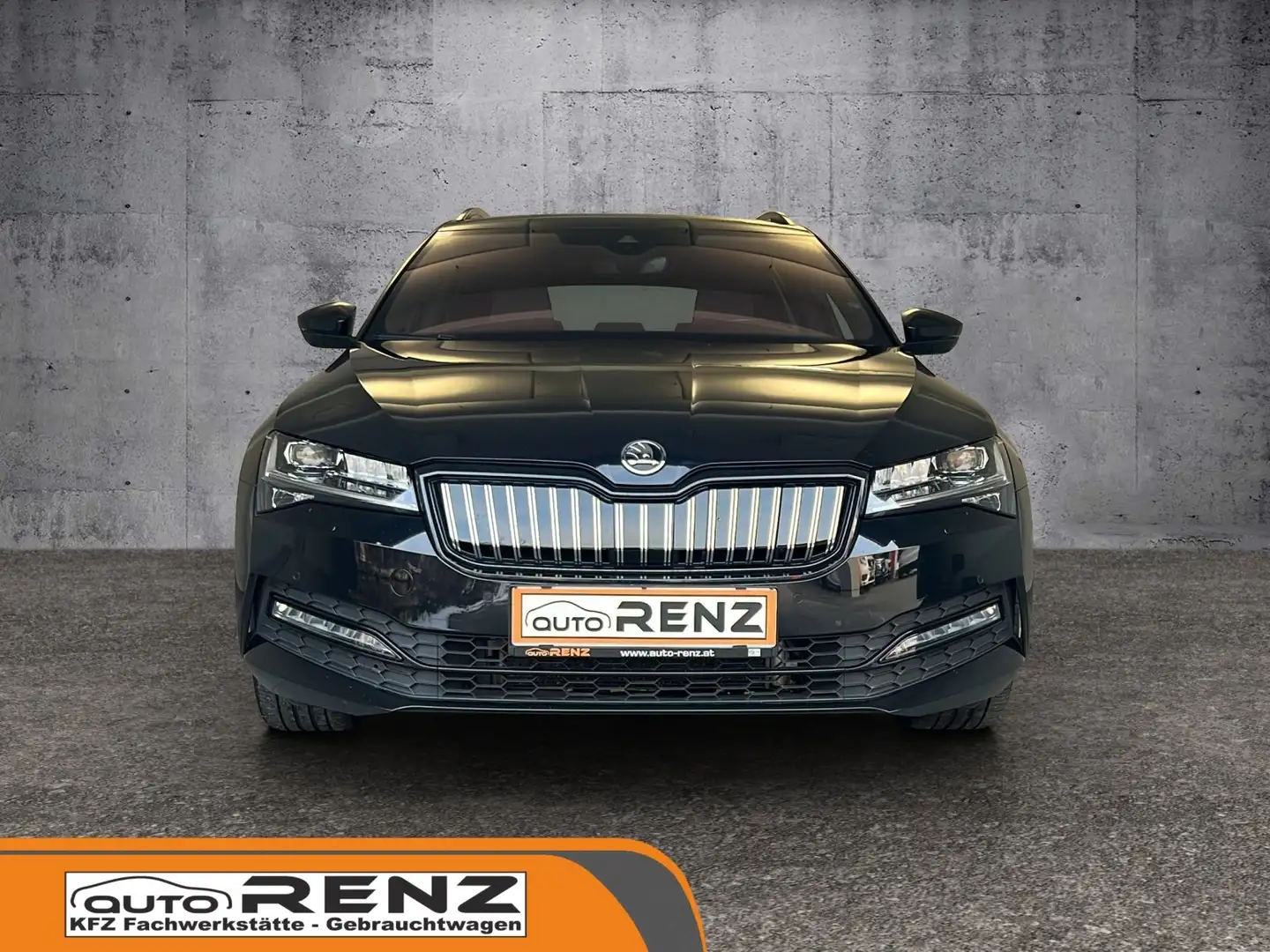 Skoda Superb Sportline iV, Mega Ausstattung! Schwarz - 2