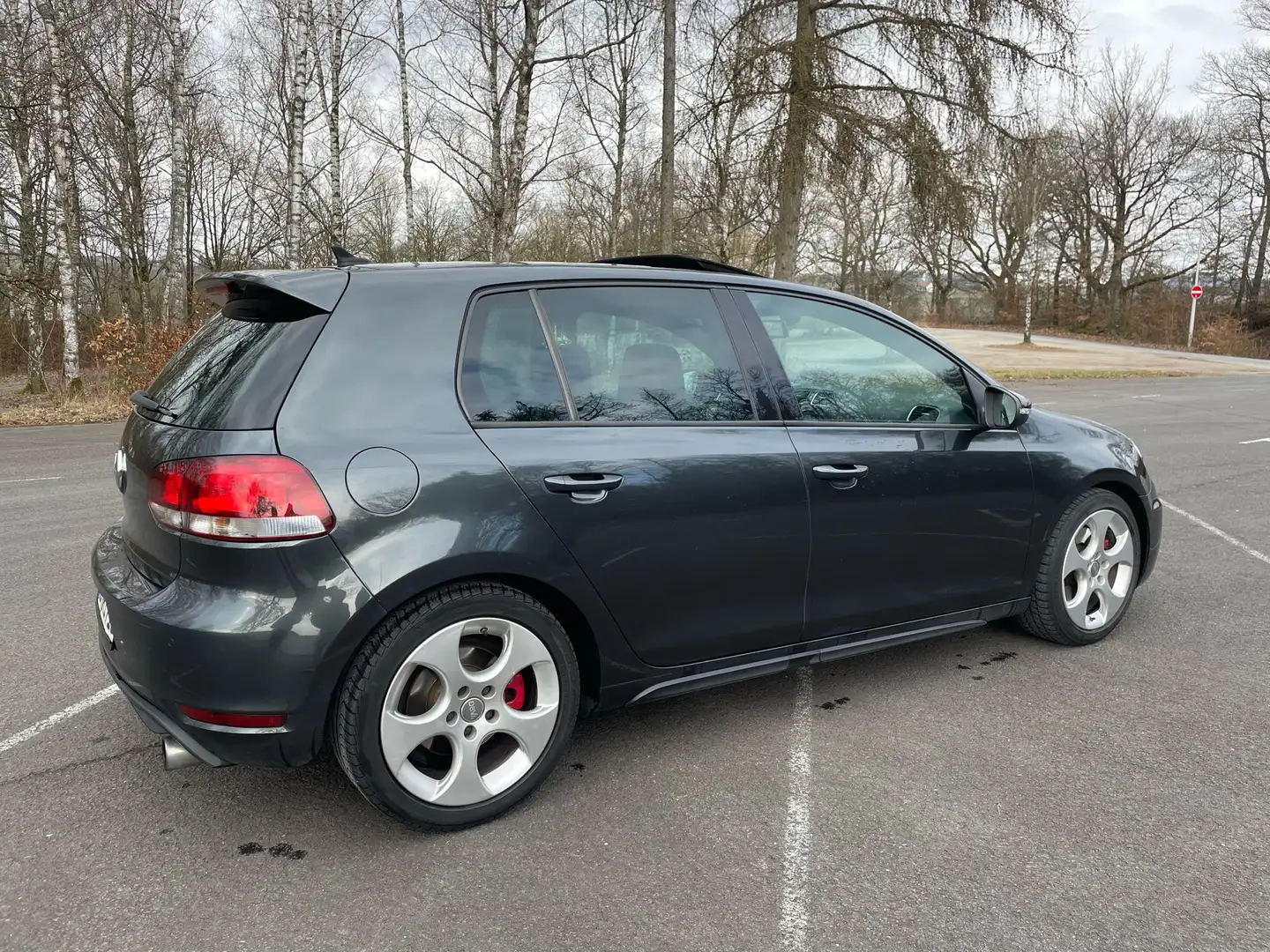 Volkswagen Golf GTI 2.0 DSG Edition 30 - 2