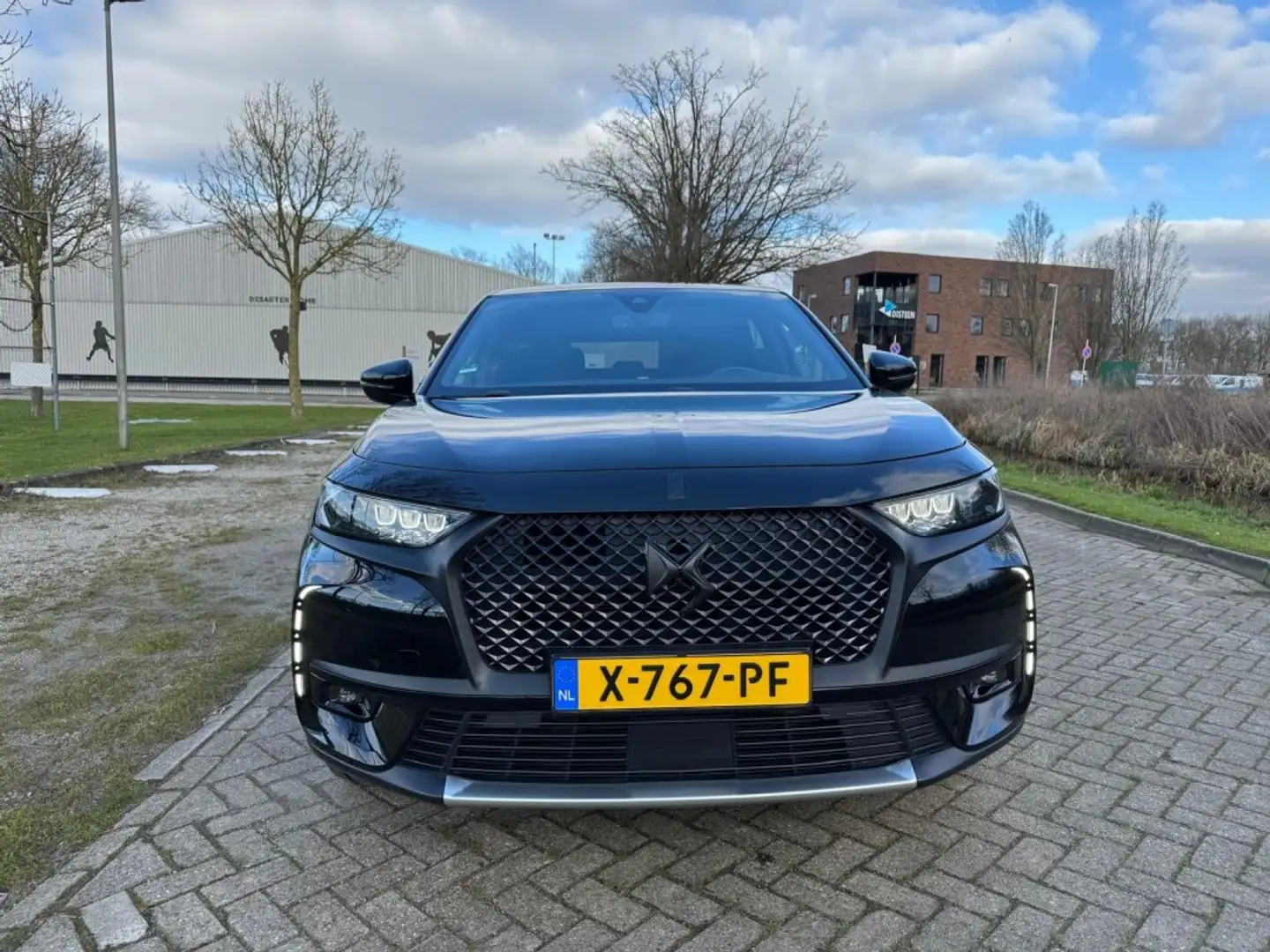 DS Automobiles DS 7 Crossback E-TENSE 4X4 PERF. Line 300PK Zwart - 2