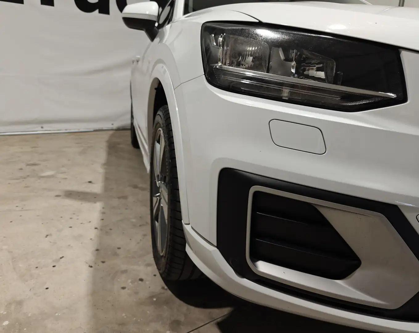 Audi Q2 1.6 tdi Sport Bianco - 2