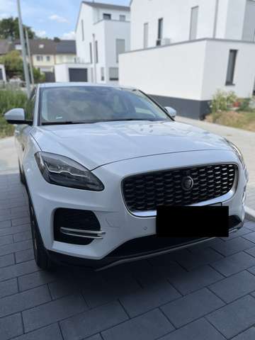 Imagine Jaguar E-Pace P200 AWD