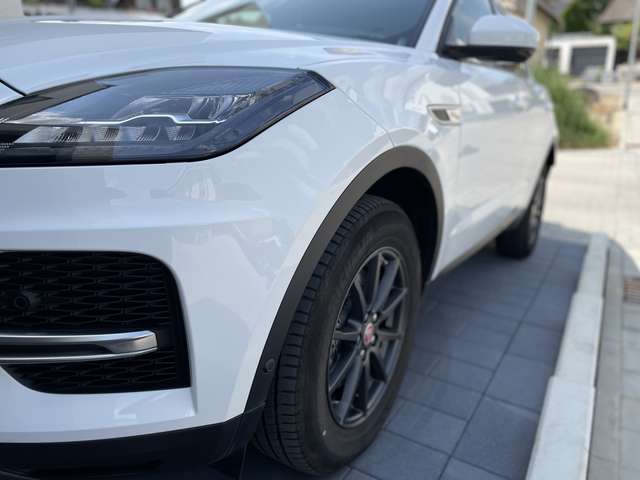 Jaguar E-Pace P200 AWD