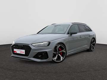 Audi RS 4 Avant    331(450) kW(pk) tiptronic