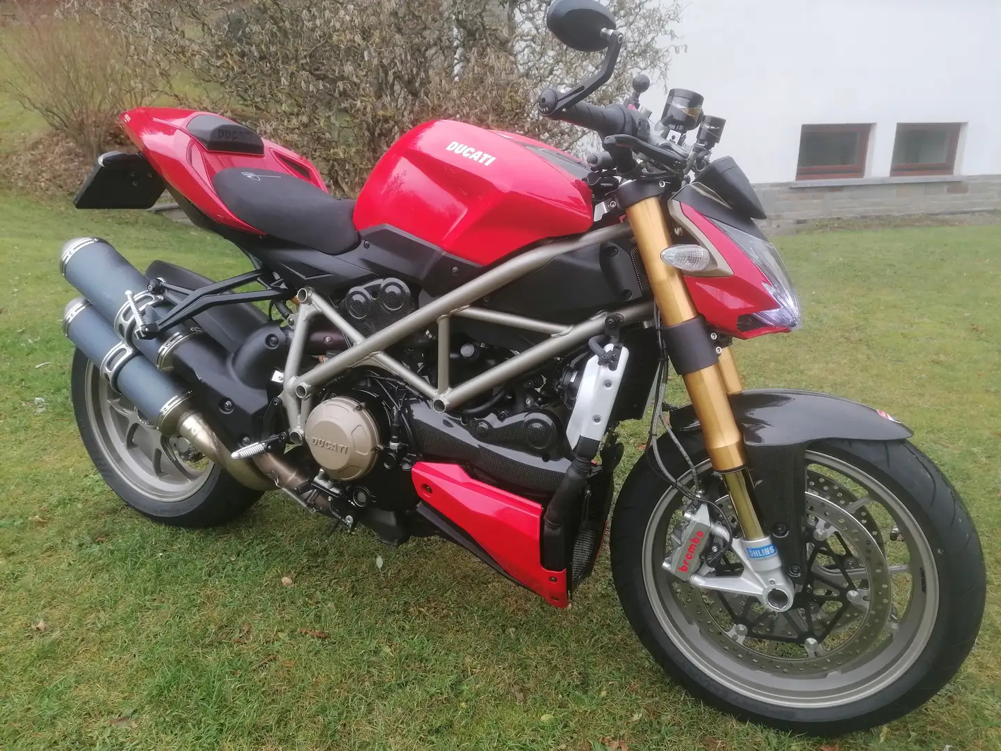 Ducati Streetfighter 1098S crvena - 1