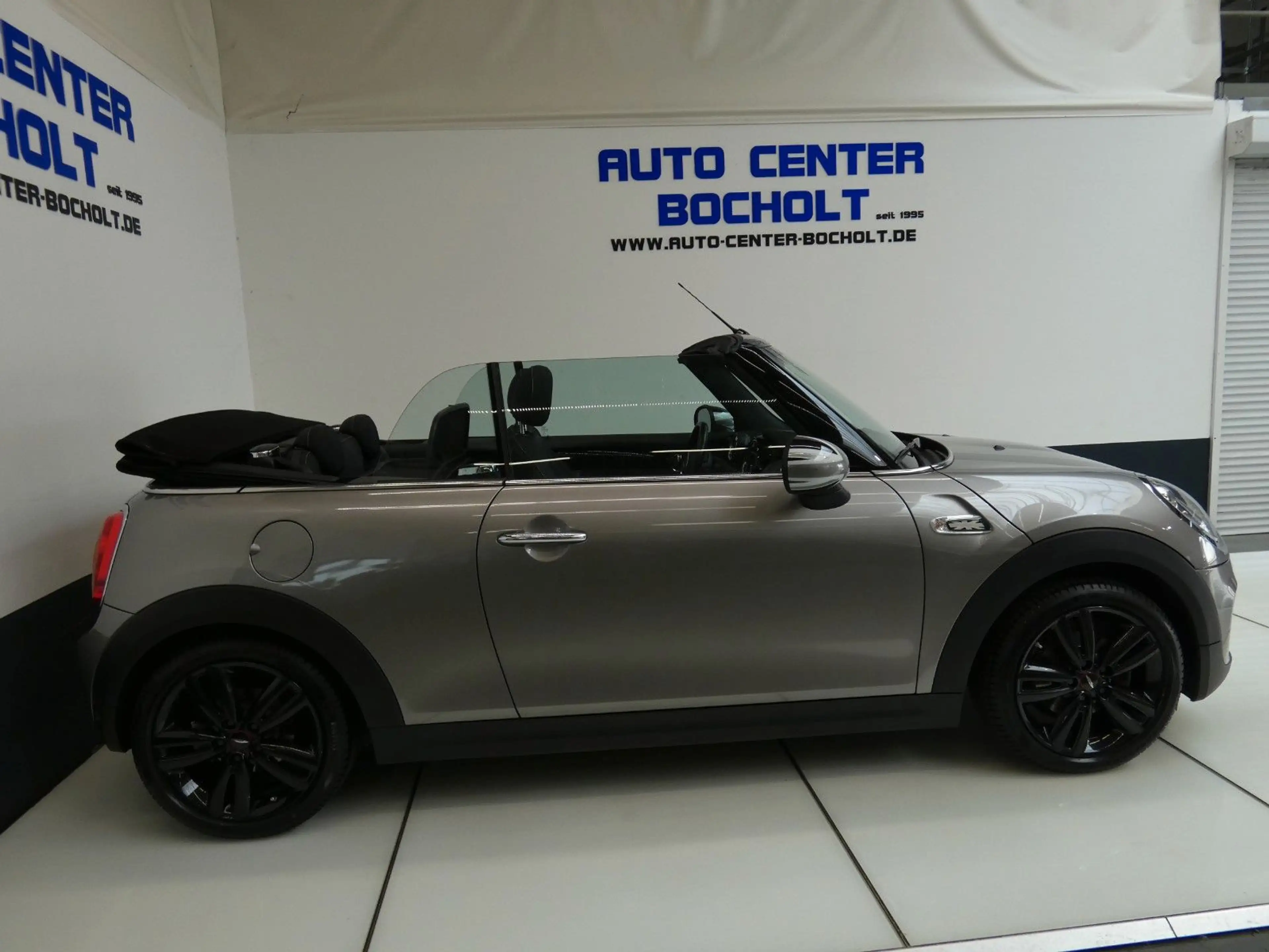 MINI One Cabrio Salt*LC-Display*PDC*Sitzheizung*LM — photo 6