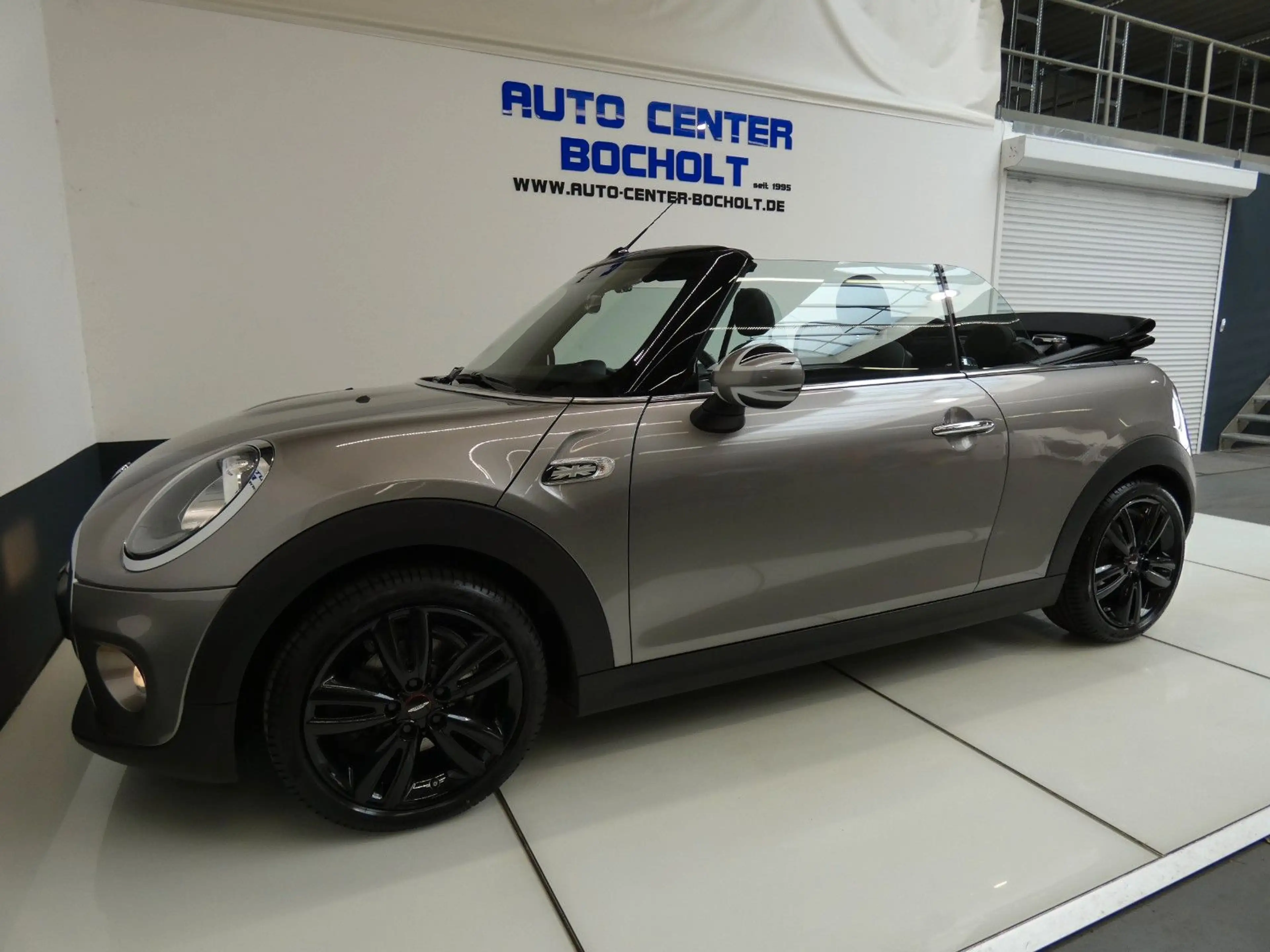 MINI One Cabrio Salt*LC-Display*PDC*Sitzheizung*LM — photo 10