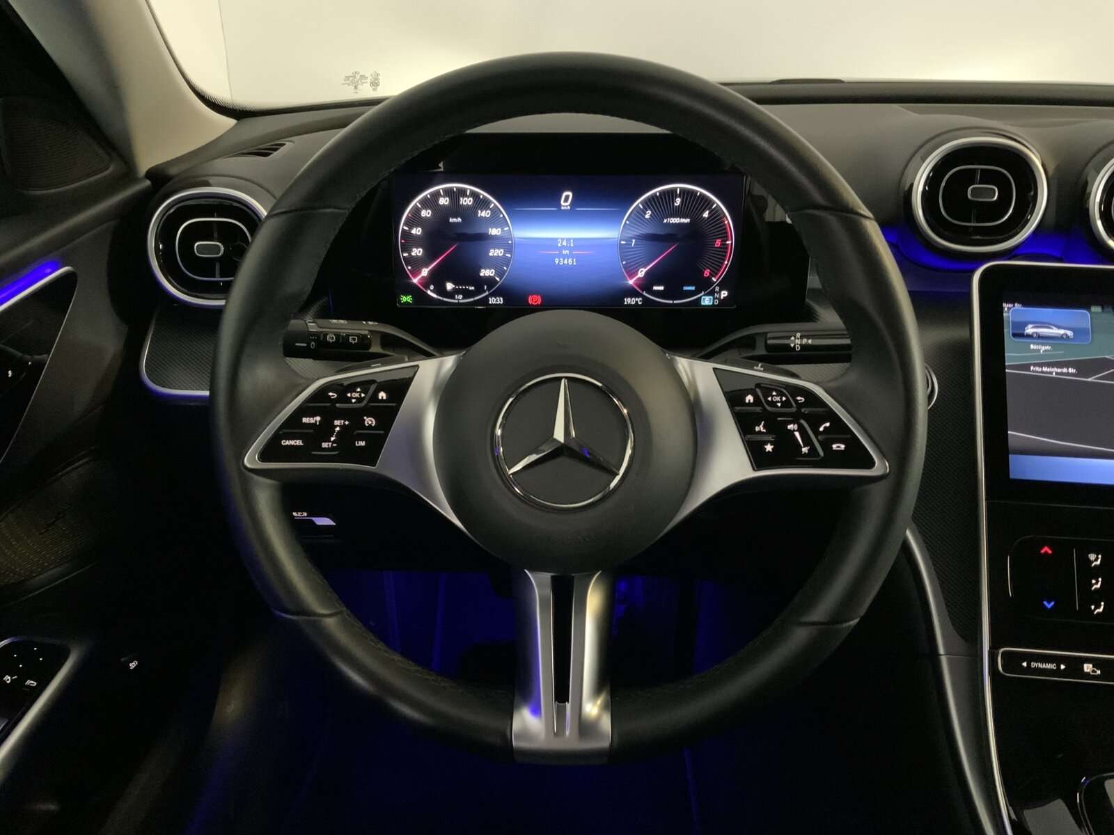 Mercedes-Benz C 220