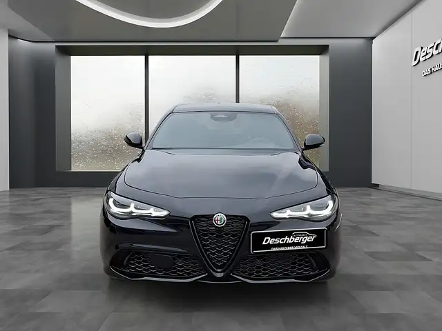 Alfa Romeo Giulia Veloce 2,2 16V 210 AT8 Q4 AWD VELOCE Ansicht 3