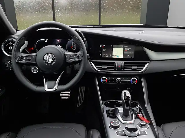 Alfa Romeo Giulia Veloce 2,2 16V 210 AT8 Q4 AWD VELOCE Ansicht 7