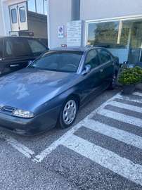 3.0 V6 24V Cat super Distintive