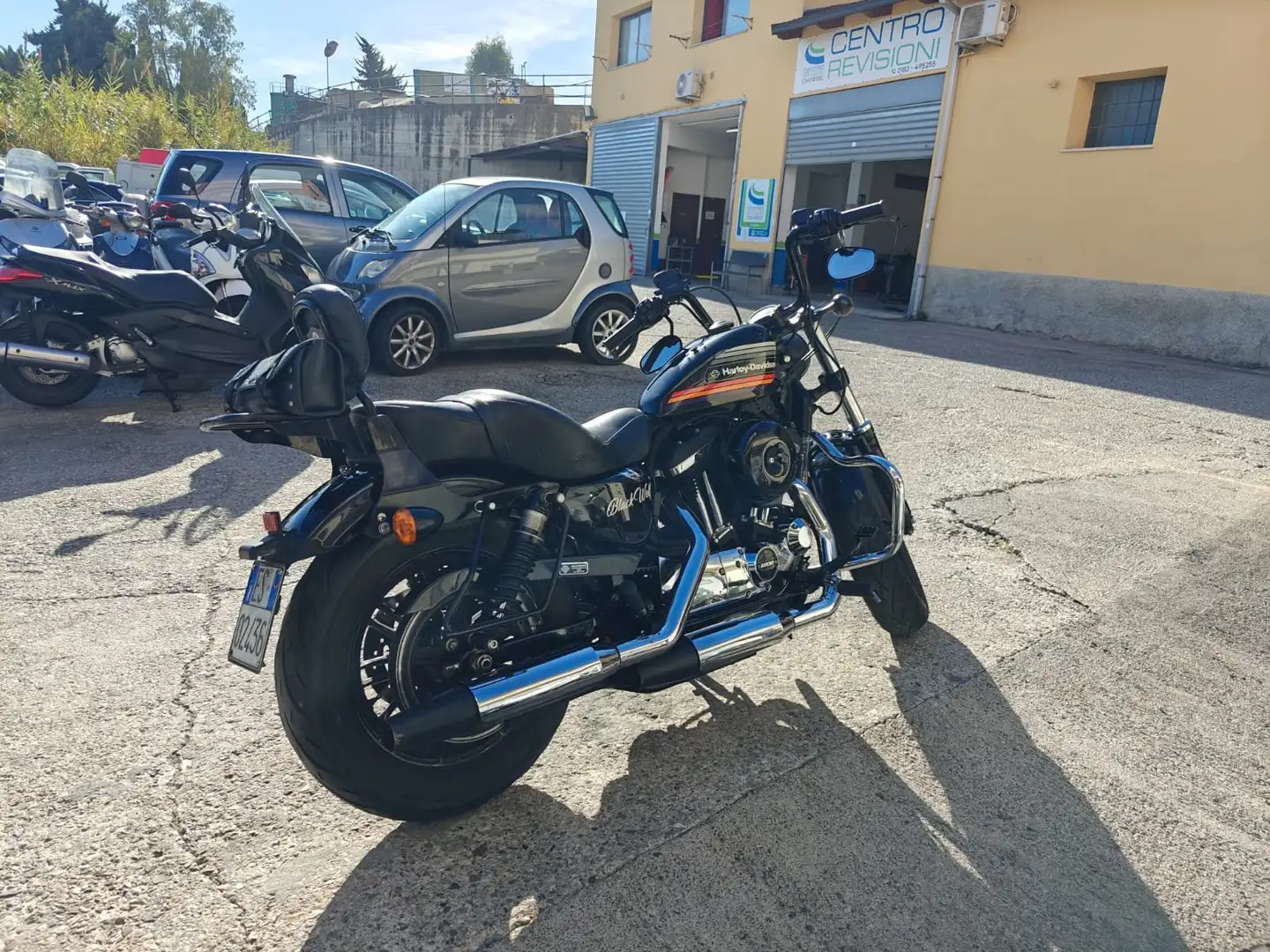 Harley-Davidson Sportster 1200 Forty Eight Noir - 2