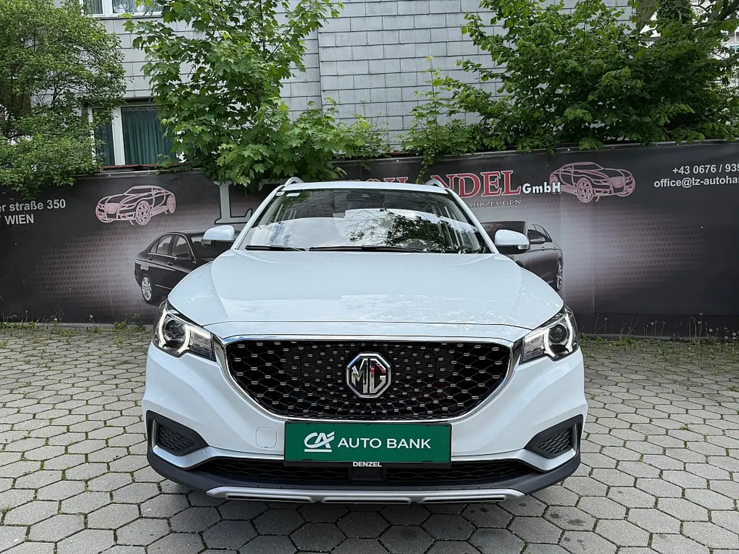 MG ZS MG MG ZS EV 44,5 kWh Luxury I NAVI I LEDER I LE... Biały - 2