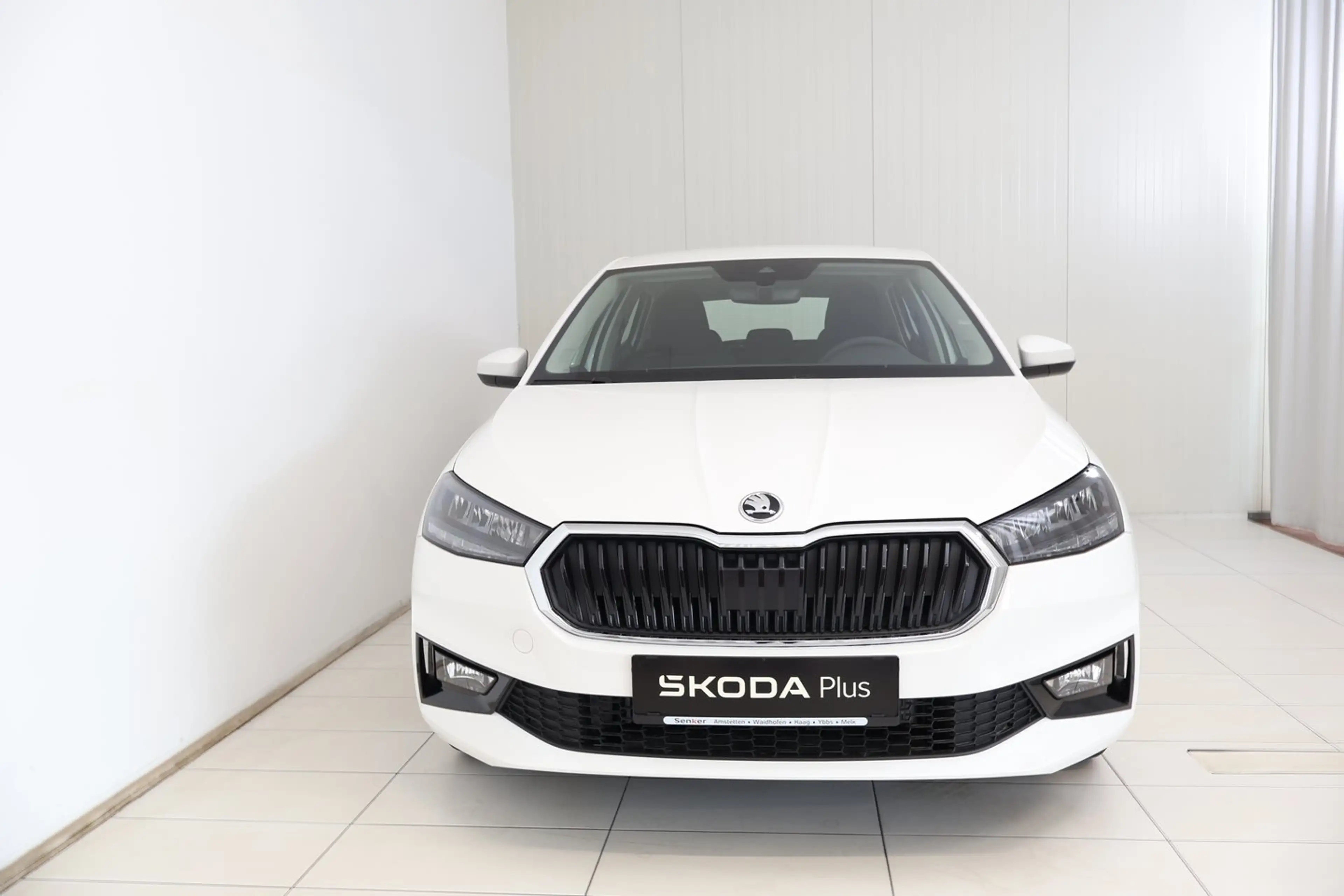 Skoda Fabia Essence — photo 2