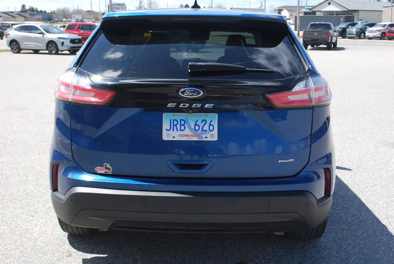 Ford Edge снимка Ford Edge