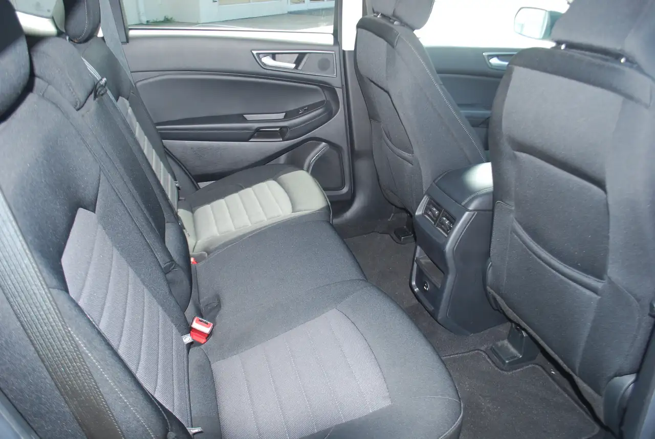 Ford Edge снимка Ford Edge
