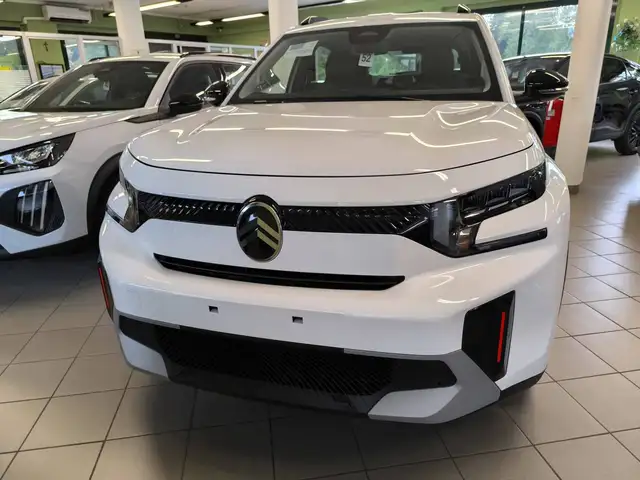 Citroen C3 Aircross view 3