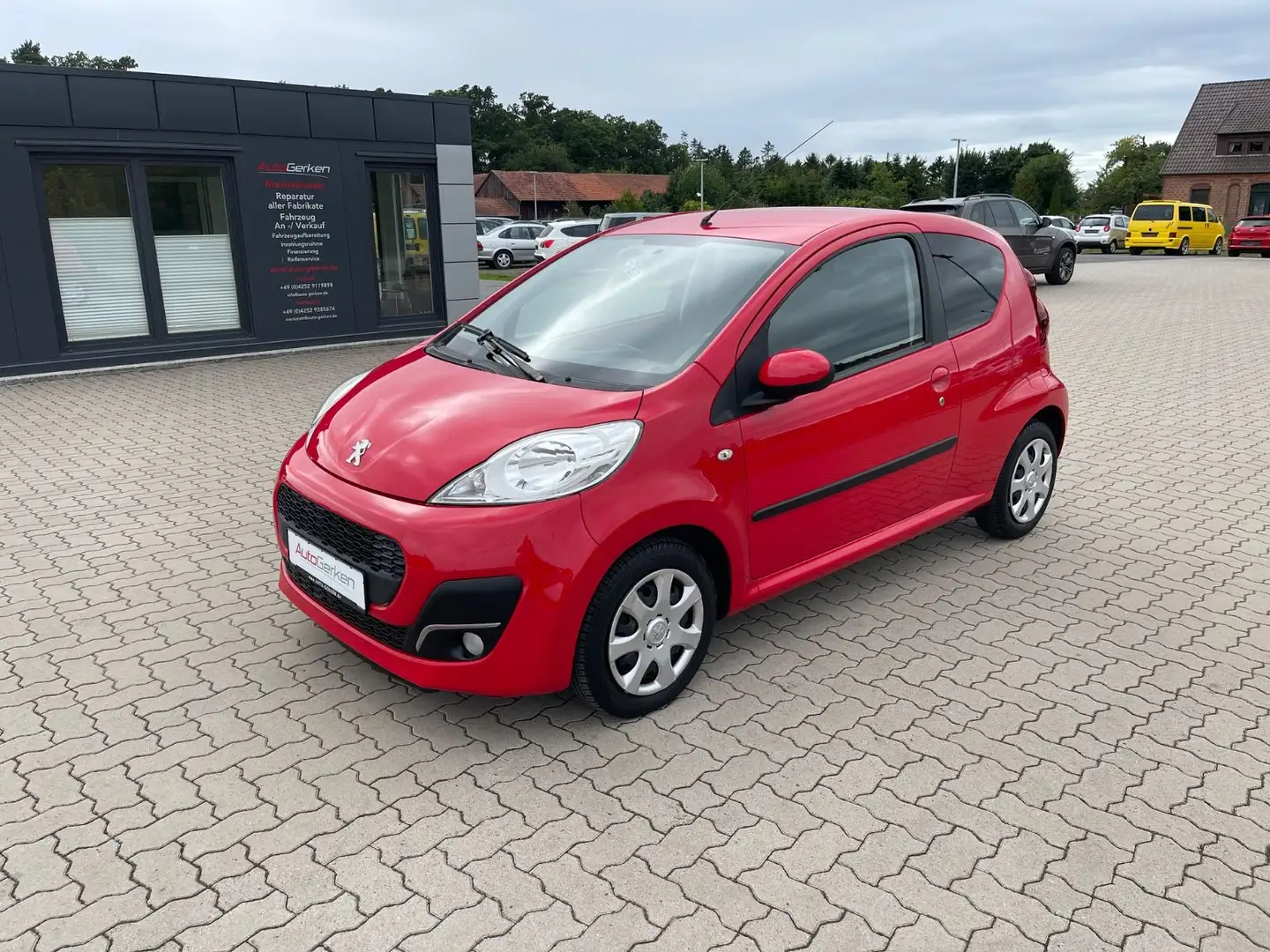 Peugeot 107 Active Automatik TÜV NEU 2HD Klima Rot - 1