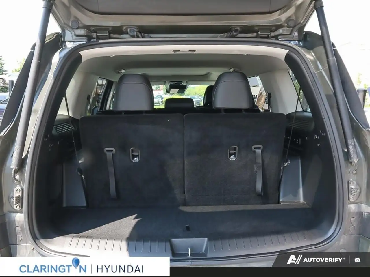 Hyundai SANTA FE photo Hyundai SANTA FE