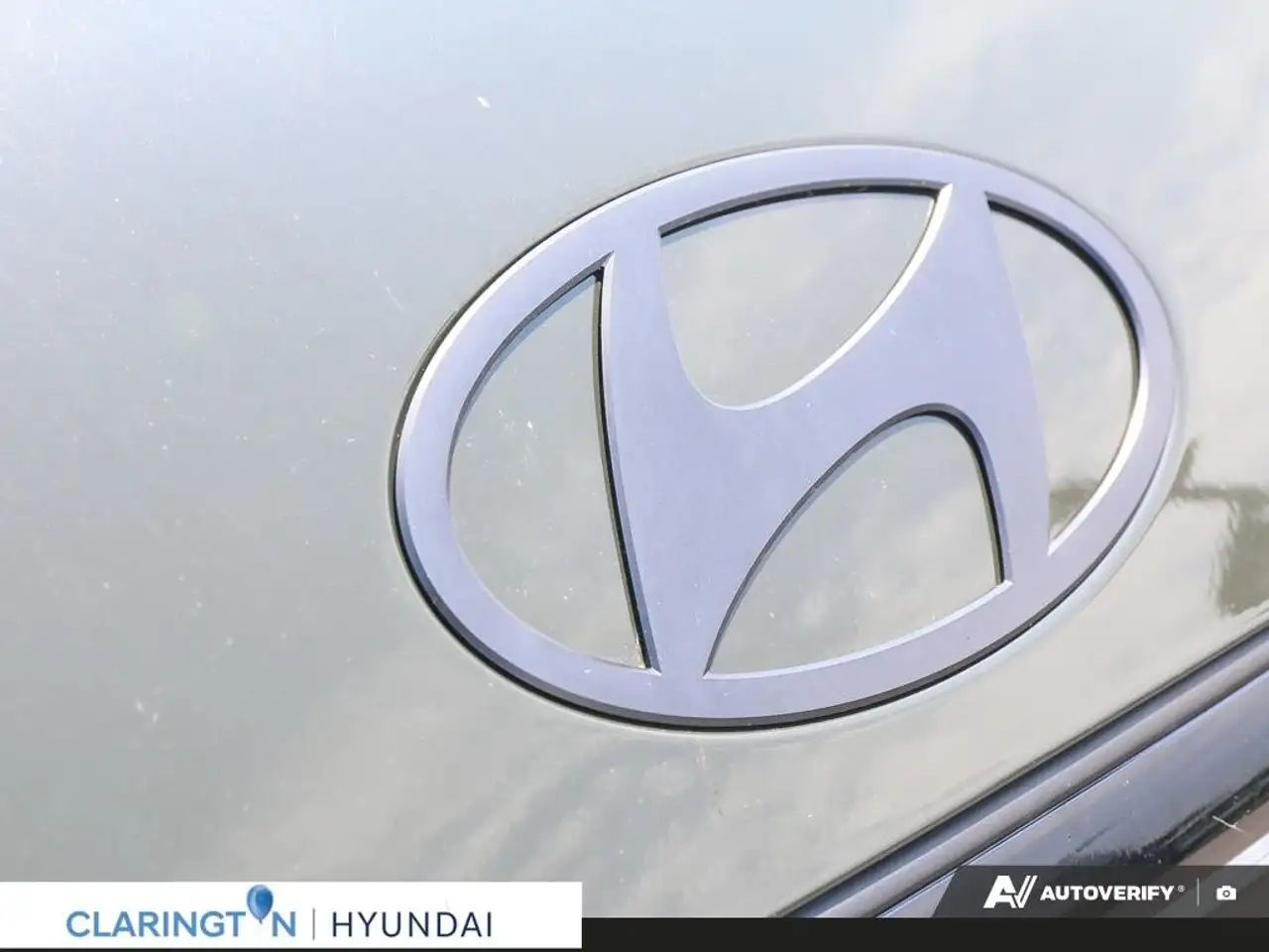 Hyundai SANTA FE photo Hyundai SANTA FE