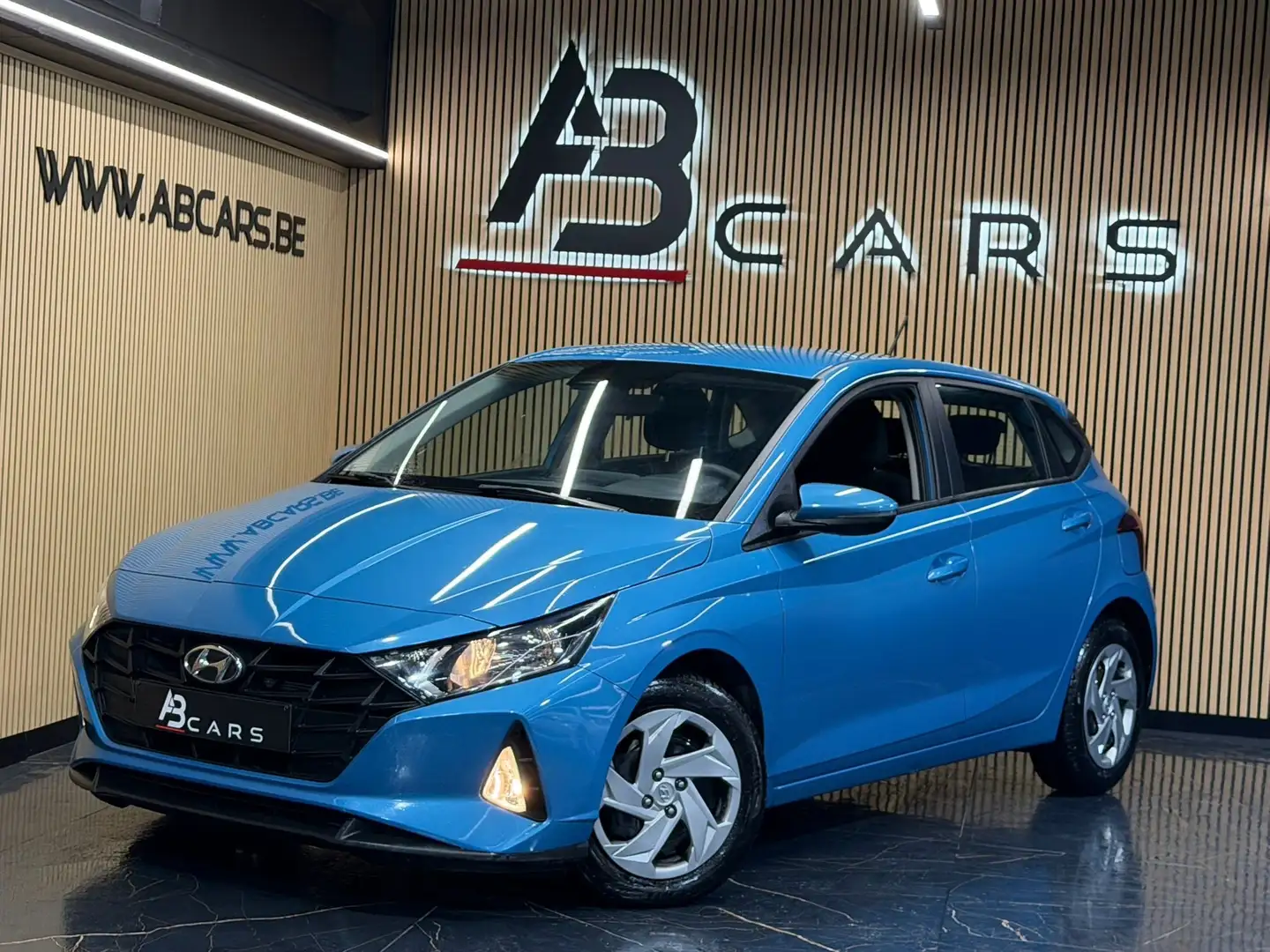 Hyundai i20 1.2i * GARANTIE 12 MOIS * 1ER PROPRIETAIRE * Bleu - 1