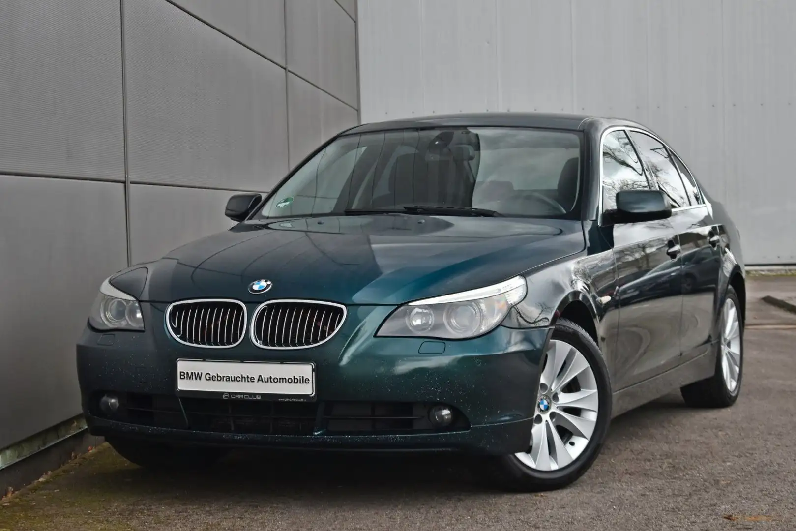 BMW 530 i*Standheizung! Xenon! SHZ! Automatik! BRD!* Grün - 2