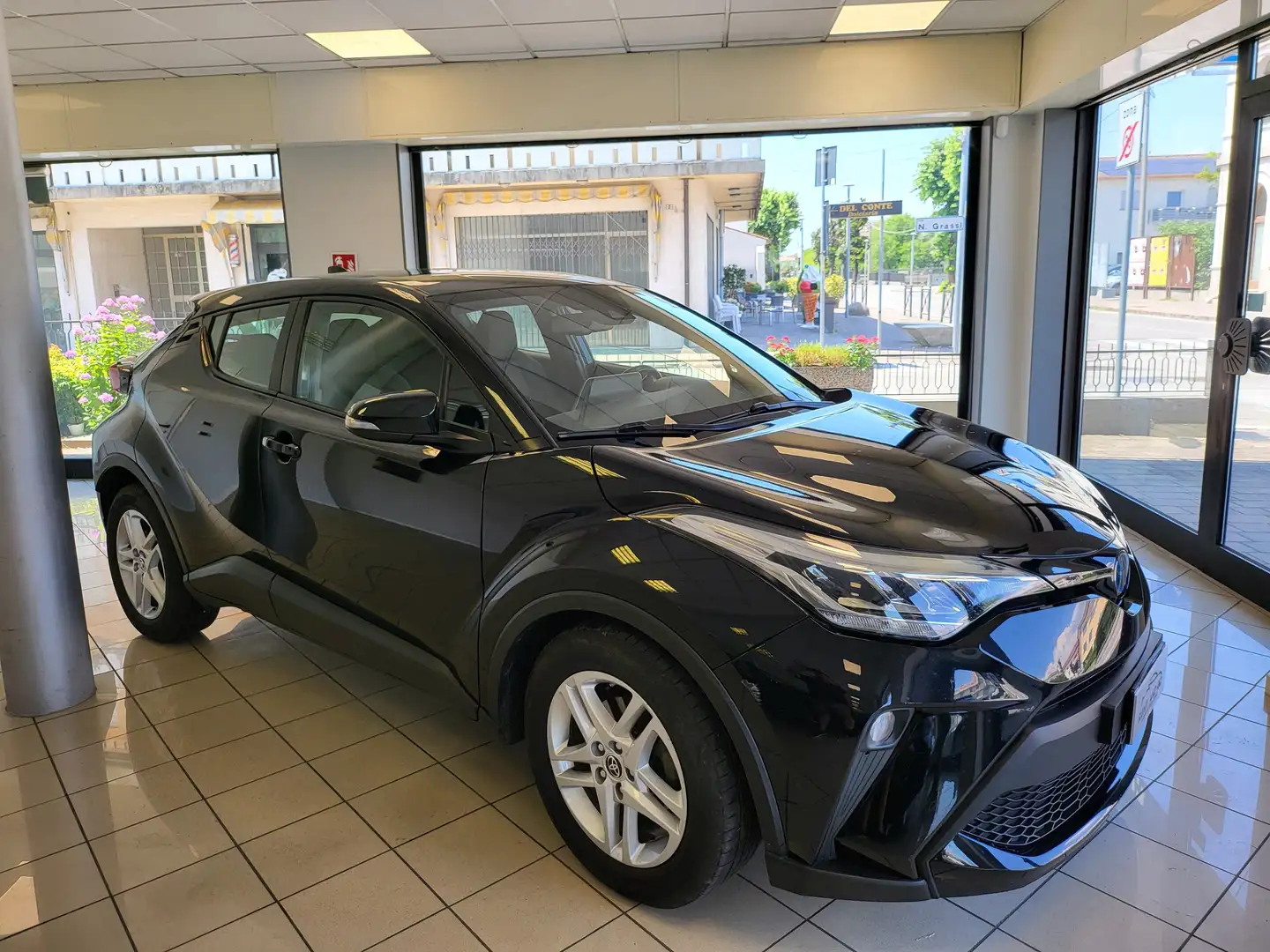 Toyota C-HR C-HR 1.8h GR Sport Black Edition e-cvt Nero - 1